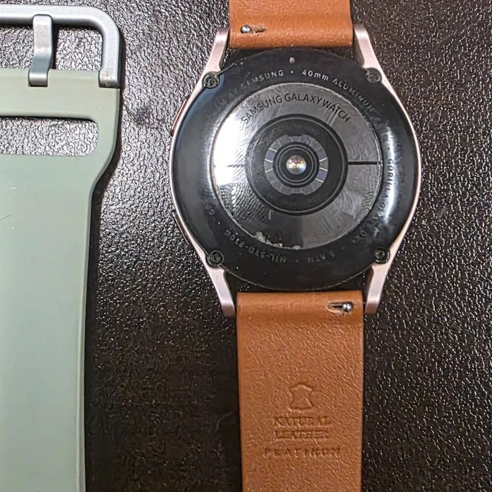 Samsung Galaxy Watch 4 size 40mm- Black Excellent Condition!